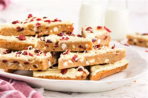 Starbucks Cranberry Bliss Bar Recipe Food Folks And Fun