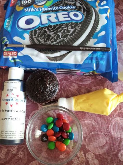 #30 closed star decorating tip. Oreo Sunflower Cupcakes | Home Design, Garden ...