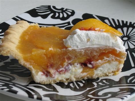 In about 30 minutes or so, take the pie out of the fridge and top it with the rest of the cool whip. The Family Scientista: Creamy Peach Pie