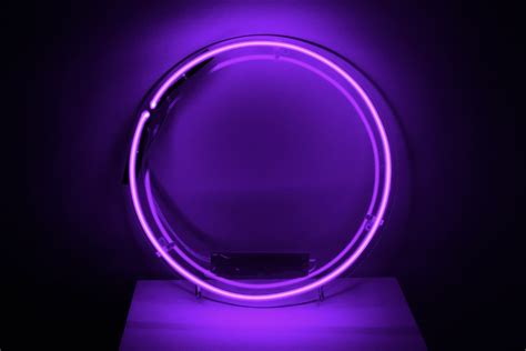 Kemplondonhireneonring Purple 01 Kemp London Bespoke Neon Signs