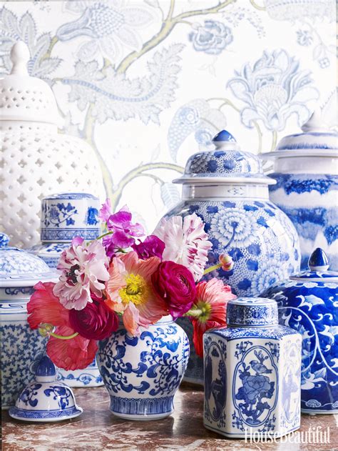 This way, both sections can stand out and give the arrangement a sense of flow. 5 Things You Didn't Know About Ginger Jars