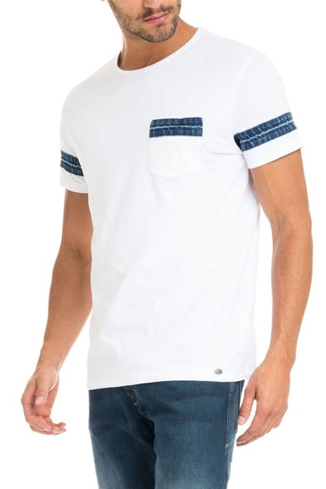 Check out our nas illmatic shirt selection for the very best in unique or custom, handmade pieces from our clothing shops. T-shirt com riscas nas mangas e bolso frontal | 117721 ...