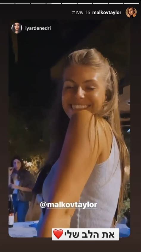 קודם כל חשוב להתחיל בעוגה עצמה. מעיין אשכנזי וירדן אדרי מבלות באירוע לבנות בלבד | TMI