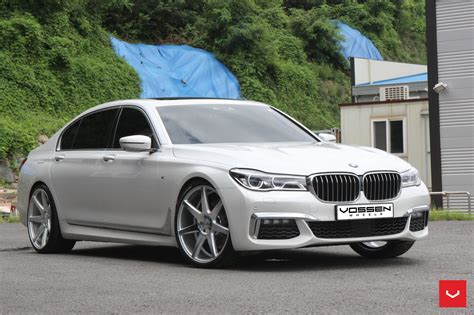Customize a bmw 7 series sedan with luxurious elements and style that match your taste. BMW 7 SERIES - VOSSEN: CV7