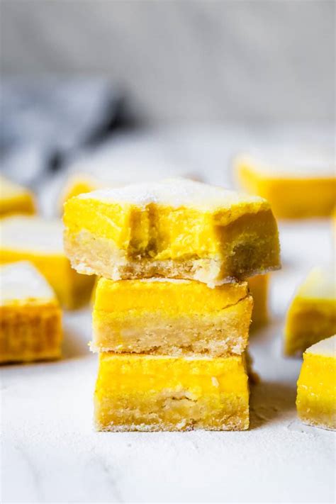 How to make these keto lemon bars crust: The Best Keto Lemon Bars | The Movement Menu
