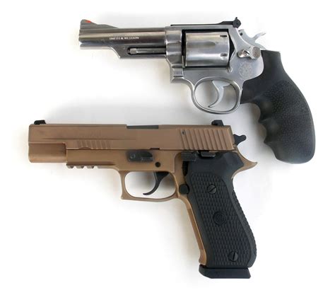 Review Sig Sauer Emperor Scorpion 10mm The Shooters Log