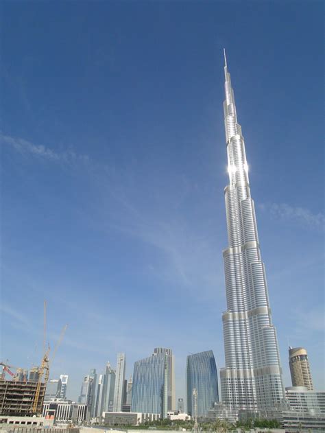 Who Has The Tallest Building In The World F