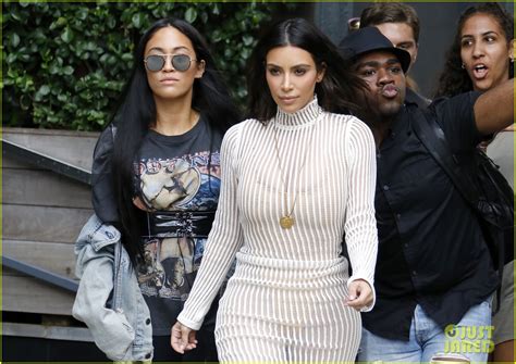 Kim Kardashian Steps Out In Style For Kanye Wests Yeezy Season Four