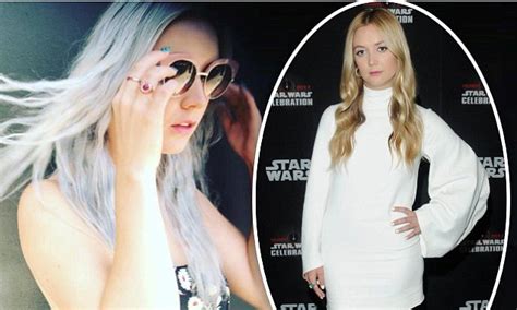 Billie Lourd Shares Tease Of Role In American Horror Story Daily Mail