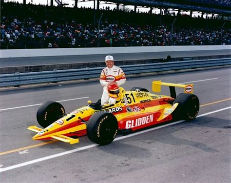 Wahlweise viele verschiedene kopfteile und füße. Gary Bettenhausen 1992 | Indy car racing, Indy cars, Indycar series