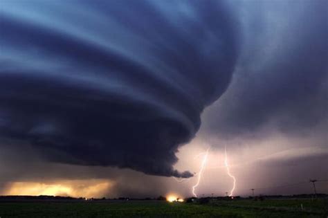 Spectacular Pictures Of Nature Phenomena 16 Pics Storm Pictures