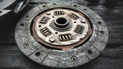 Clutch Slipping Symptoms And How To Fix It Rx Mechanic
