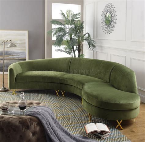 Serpentine Sectional Sofa 671 In Olive Velvet Fabric By Meridian