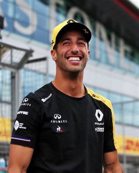 See more ideas about daniel ricciardo, daniel, ricciardo f1. Pin by Maddie on - daniel ricciardo in 2020 | Daniel ...