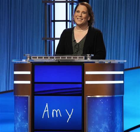 Queer Amy Schneider Wins Times On Jeopardy Planet Randy