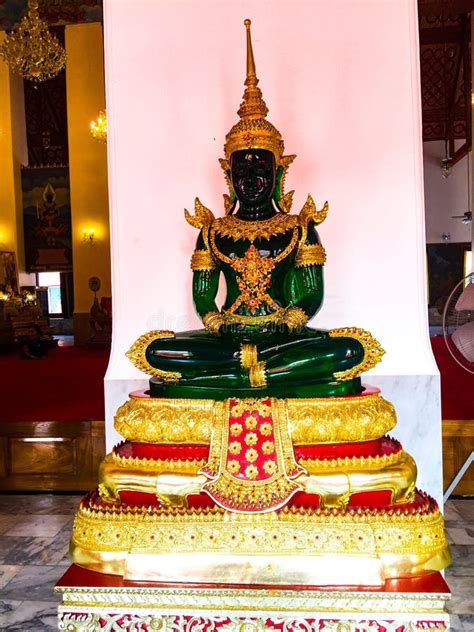 Liberdade Da Religião Da Buda De Templo Tailândia Foto De Stock