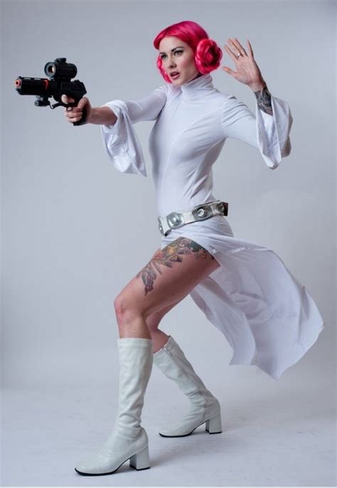 The Sexiest Princess Leia Cosplay Ever