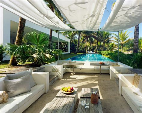 How To Beautifully Blend Indoor And Outdoor Living Spaces With Images