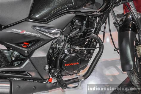 In the case of design, the commuter bike looks simple yet has a cb unicorn 150 is powered by an air cooled, 4 stroke, 149.2 cc si engine. Honda CB Unicorn 150 engine at Auto Expo 2016