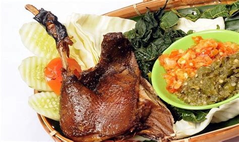 Maybe you would like to learn more about one of these? Review: Rumah Makan Kampung Bebek Jogja Yang Mengguah ...