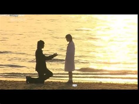 Proposing can never be done conventionally because the game always ends up or rather is dependent on the circumstances. BOF Boys Over Flowers proposal scene climax - YouTube