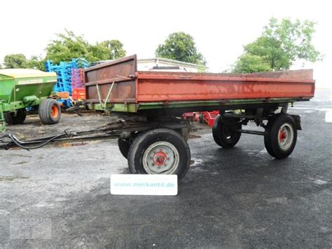 Boyunca ahşap konstrüksiyona sahip geleneksel, alçak kanatlı tek kanatlı bir uçaktı. MDW-Fortschritt THK 5 Anhänger - technikboerse.com