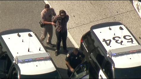 Suspects Arrested After High Speed Chase Ends In Pasadena Cbs Com
