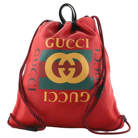 Gucci Wallpaper Drawstring Backpack At 1stdibs Red Gucci Wallpaper