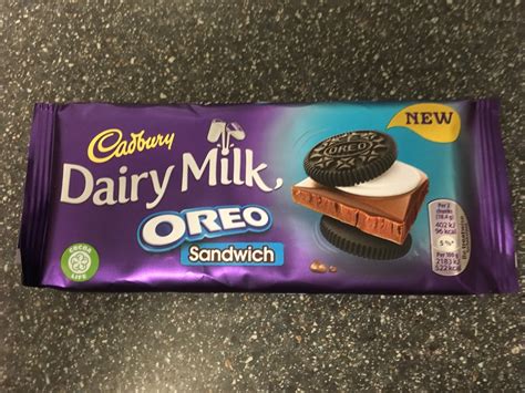 A Review A Day Todays Review Cadbury Dairy Milk Oreo Sandwich