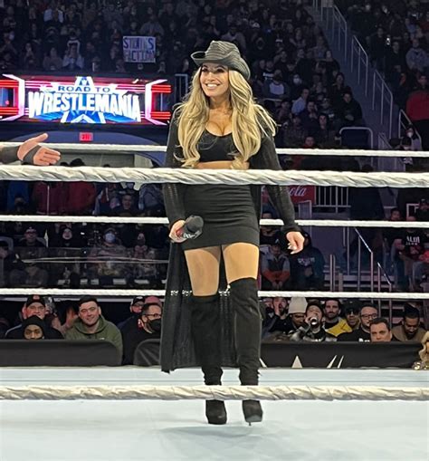 Trish Stratus Brings Back Classic Look For Wwe Live Event News