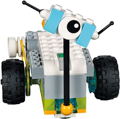 Designed with collaboration in mind, each core set supports two students. LEGO Education WeDo 2.0 Core Set 45300 by LEGO: Amazon.com ...