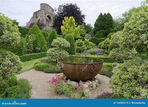 Abbey House Gardens Malmesbury Imagem De Stock Imagem De Tradicional