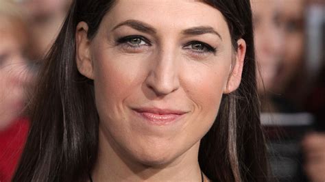 why the big bang theory s producers selected mayim bialik over kate micucci to play amy