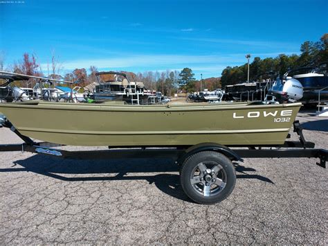2023 Lowe Jon Boat L1032