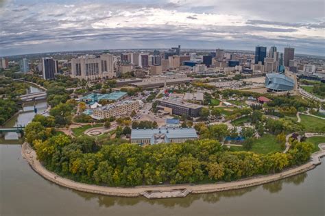 How to Spend a Summer Weekend in Winnipeg | Travel Top 6™