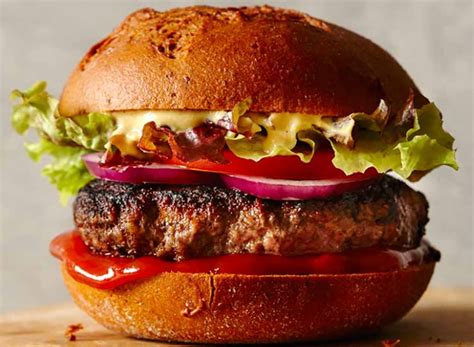 We used 95% lean in our basic burger recipe for the healthy beef cookbook and found the addition of an egg white and some soft bread crumbs made up. This Is the #1 High-Protein Meal for Weight Loss: Classic ...