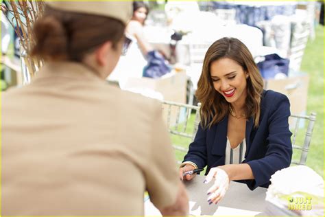Jessica Alba Hosts Generous Baby Shower For Us Navy Families Photo