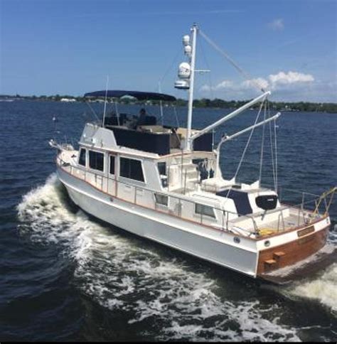 2002 Grand Banks 42 Heritage Classic Trawler Boat