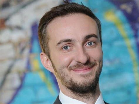 Jun 26, 2021 · die meisten der in der auswahl vertretenen karikaturisten kennt man entweder aus der linken tagespresse oder aus den. Satire-Portal "Die Tagespresse" greift Affäre Böhmermann ...