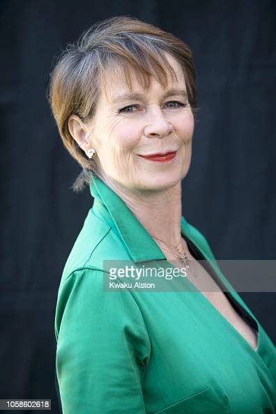 Actress Celia Imrie Is Photographed For The Hollywood Reporter On Nachrichtenfoto Getty Images