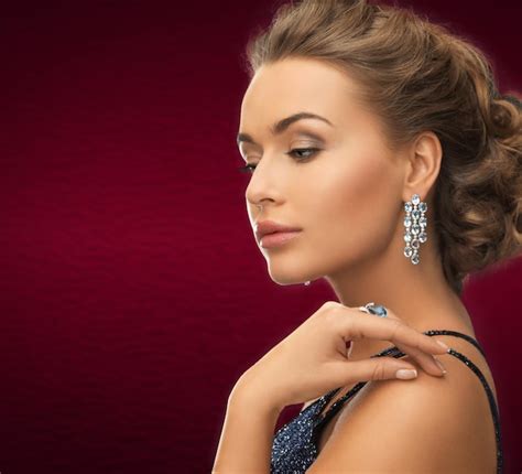 Premium Photo Jewelry And Beauty Concept Beautiful Woman In Evening Dress Wearing Diamond