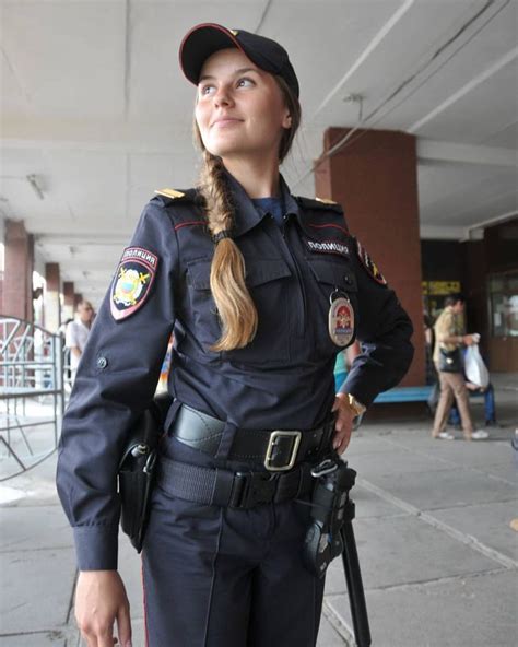 Пин на доске Policewomen From Around The World