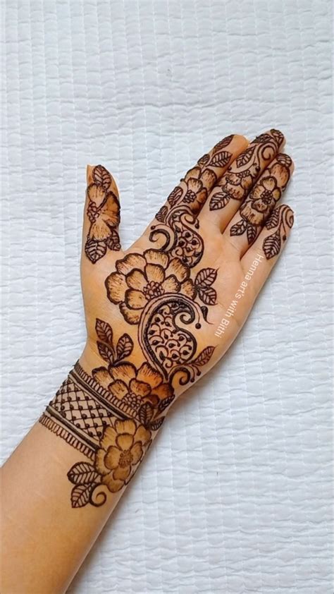 Stylish Front Hand Mehndi Design Floral Beautiful Front Hand Henna