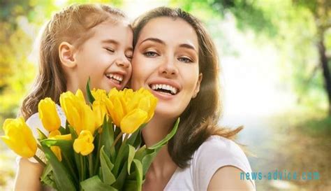 В этом году день матери празднуется 9 мая и совпадает с днем победы. Когда в Украине отмечают День Матери в 2017 году