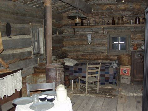 Interior 1870 Cabin Cabin Interiors Log Cabin Interior Tiny House Cabin