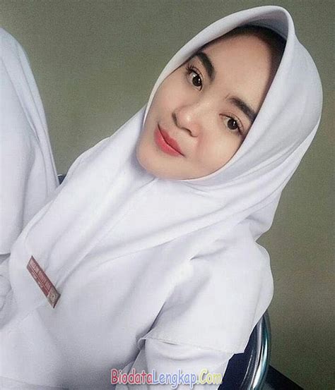 Terbaru puting beliung bogor indonesia. Siswi Cantik Berseragam SMP lagi Bugil | TrikJitu.online