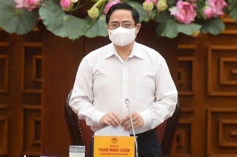 Người chịu trách nhiệm chính: Thủ tướng Phạm Minh Chính họp khẩn về phòng, chống COVID-19