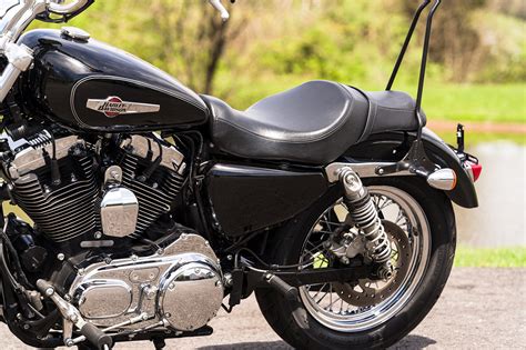 2017 Harley Davidson Xl1200c Sportster 1200 Custom Vivid Black