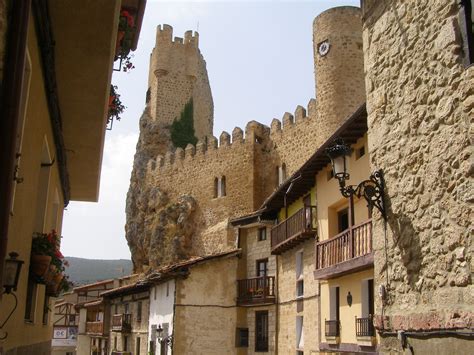 Castillo De Frías Burgos España Paisajes De España Castillos