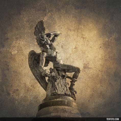 El ángel caído / the fallen angel. Cuadro fuente del Angel Caido del Retiro de Madrid nº01